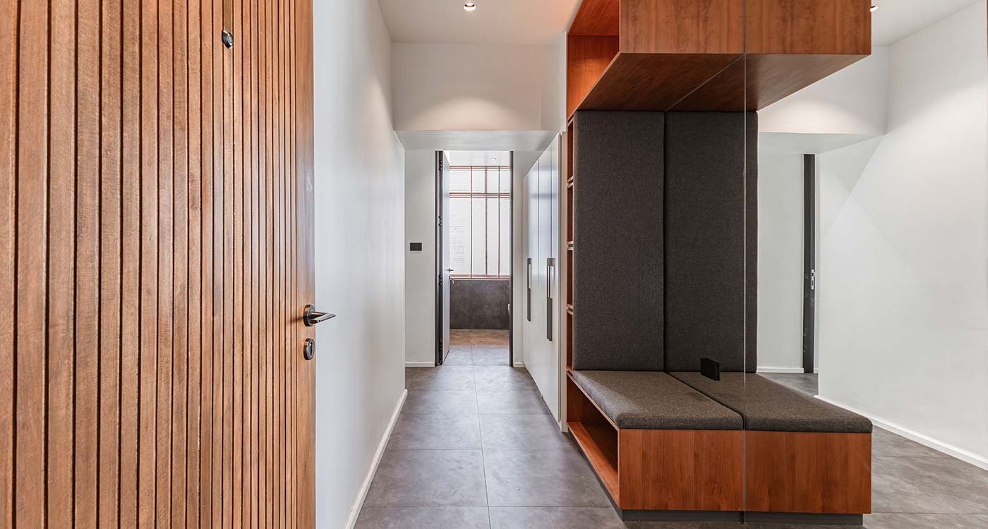 From Foreclosure Condo to Contemporary Bangkok Loft Condo — project image